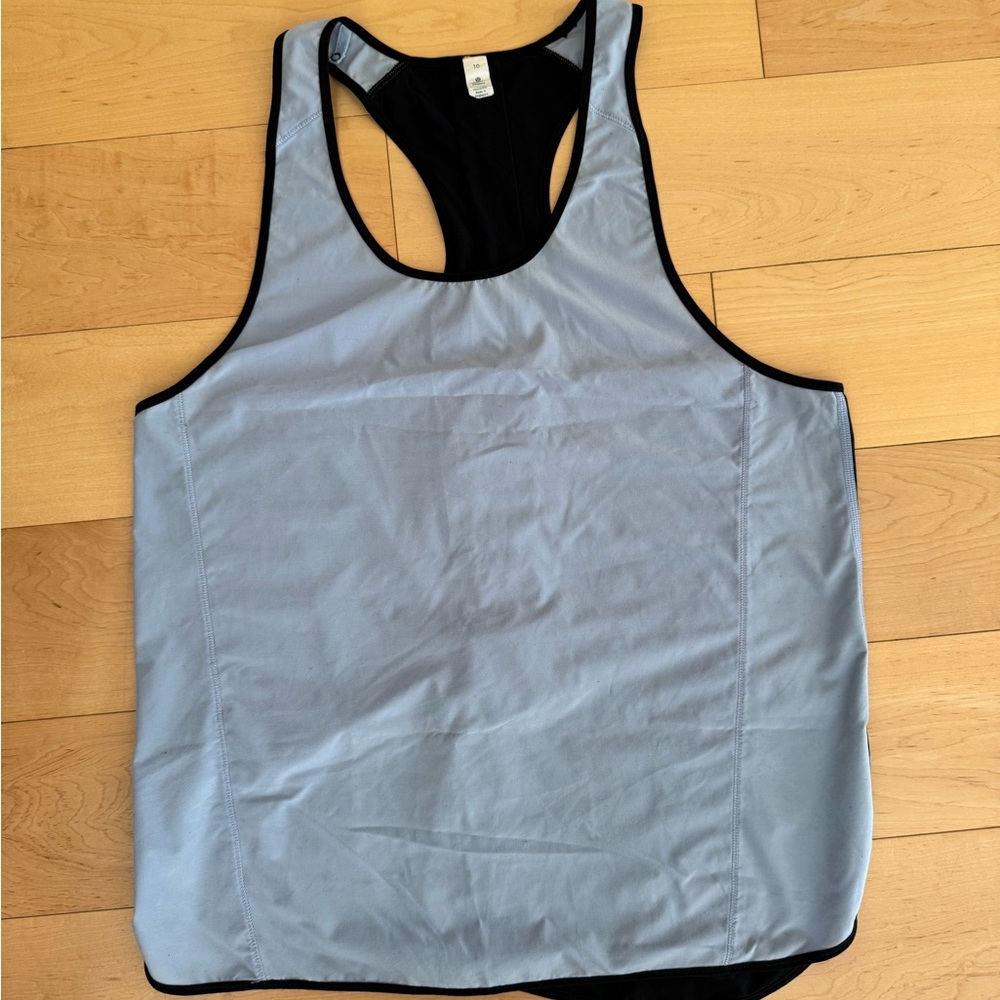 Lululemon sports bra and coverup set